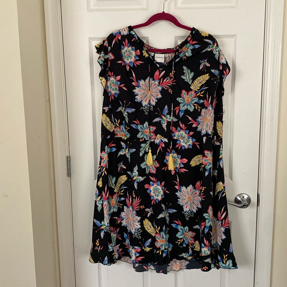 NWT Junarose Butterfly Print Flutter Sleeve Dress Tassel Detail Women’s Size 22